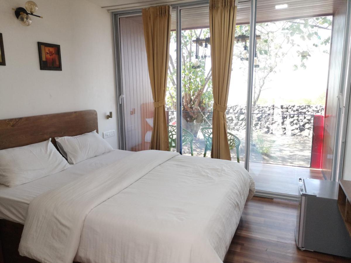 The Koasta Sea View Resort Korlai Ngoại thất bức ảnh